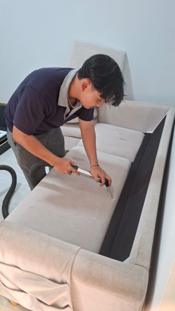 Jasa Cuci Sofa Di Cilandak
